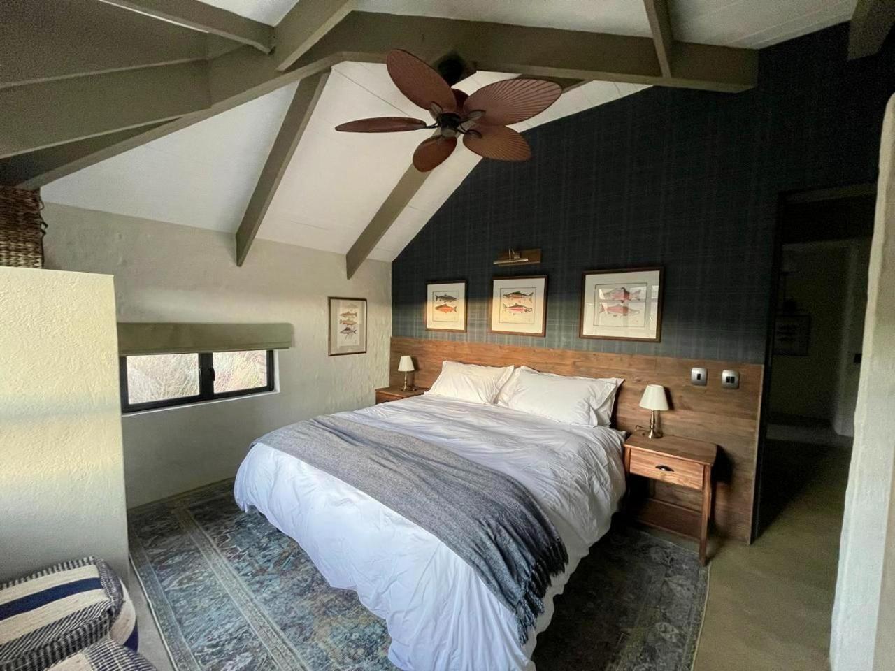 Stone Creek Mountain Lodge Дюлстром Номер фото